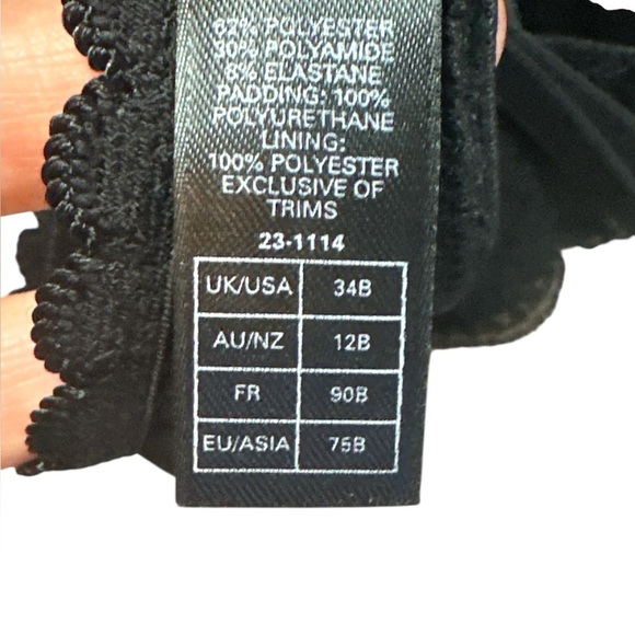 NWOT Pleasure State contour plunge lightly padded push-up satin and lace bra - Picture 7 of 9